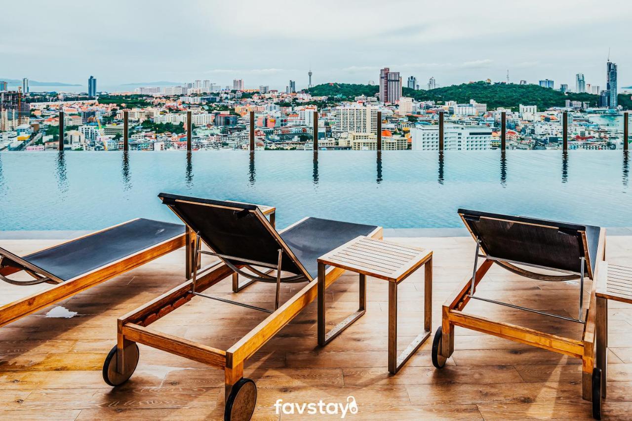 Favstay - The Base Central Pattaya Bagian luar foto