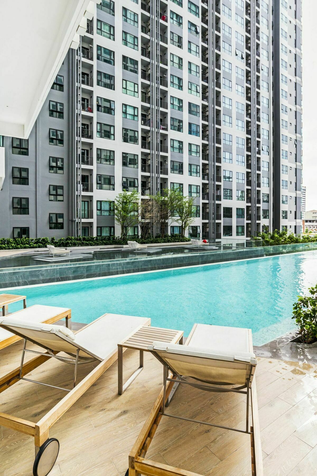 Favstay - The Base Central Pattaya Bagian luar foto