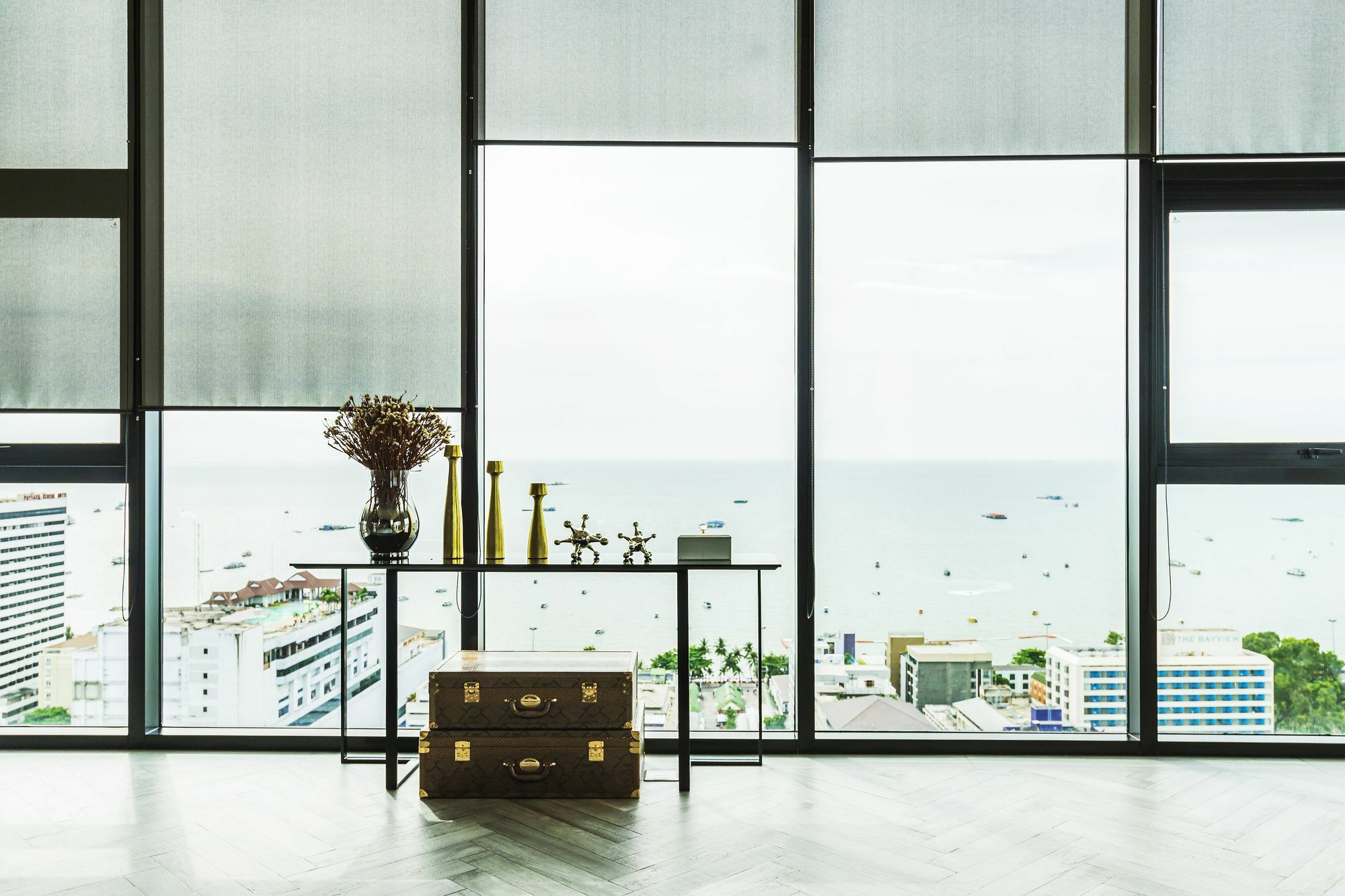 Favstay - The Base Central Pattaya Bagian luar foto